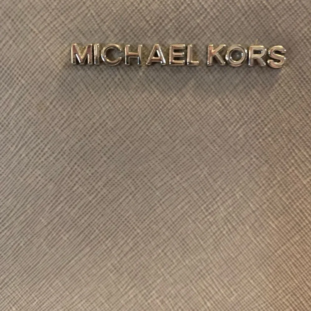 Michael Kors Tablet Case in Silver Leather